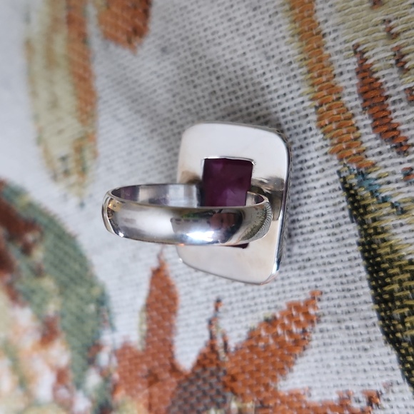 Ruby Ring - Picture 5 of 7